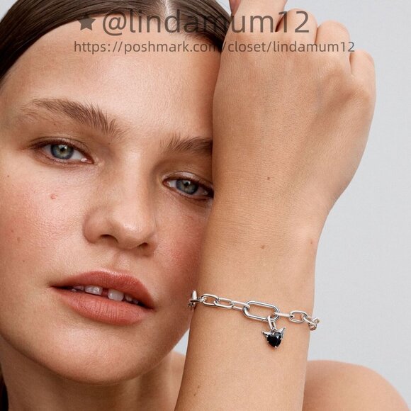 Pandora Winged Heart Mini Dangle Charm - Picture 5 of 6